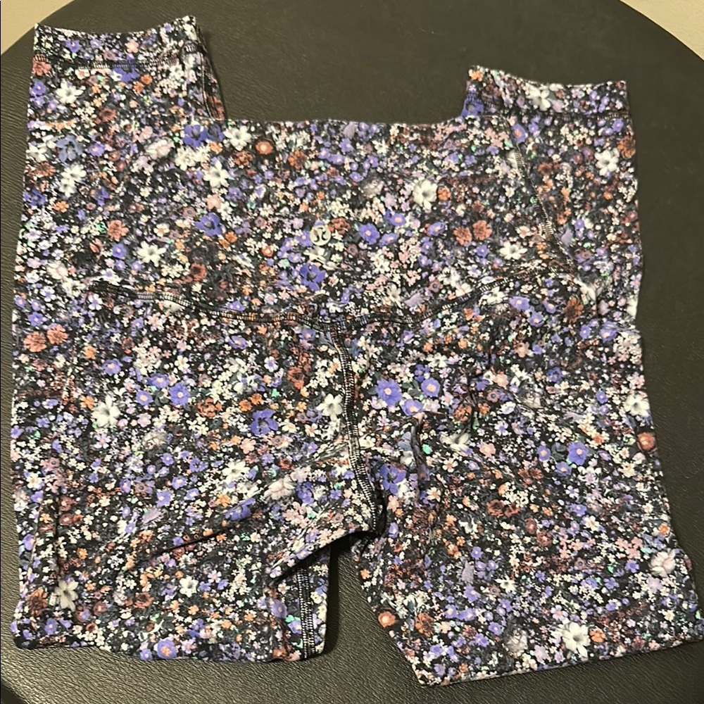 lululemon athletica Floral Print Leggings - Purple and Black